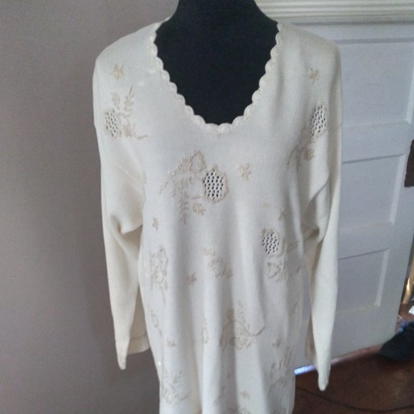Liz Claiborne Cream V-Neck Sweater | Size XL - Picture 1 of 8